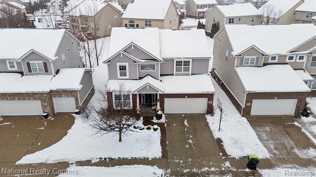 Builiding view fifty seven for 27316 Victoria, Novi, MI. 48374