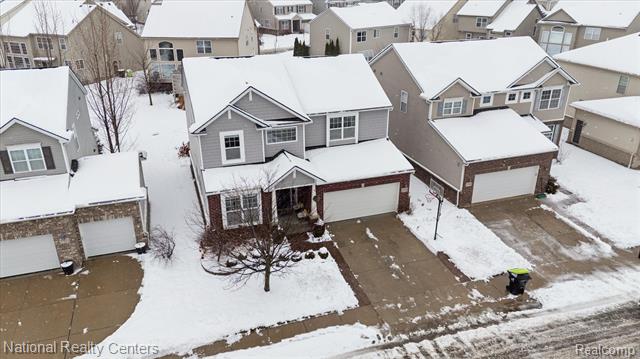 Builiding view fifty six for 27316 Victoria, Novi, MI. 48374