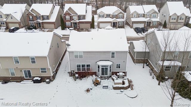 Builiding view fifty three for 27316 Victoria, Novi, MI. 48374