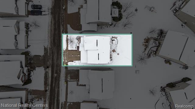 Builiding view sixty two for 27316 Victoria, Novi, MI. 48374