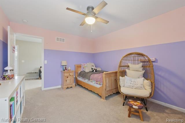 Builiding view thirty nine for 27316 Victoria, Novi, MI. 48374