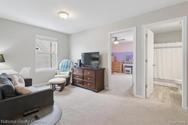 Builiding view thirty six for 27316 Victoria, Novi, MI. 48374