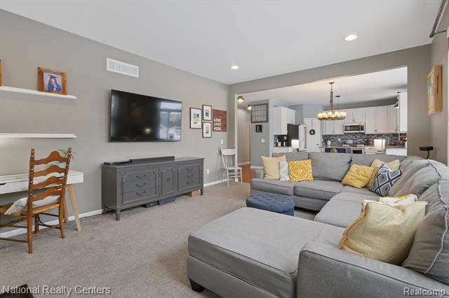 Builiding view twenty one for 27316 Victoria, Novi, MI. 48374