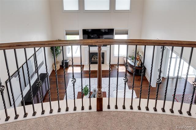 Builiding view forty five for 47576 Valencia, Novi, MI. 48374