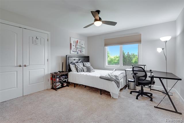 Builiding view sixty five for 47576 Valencia, Novi, MI. 48374