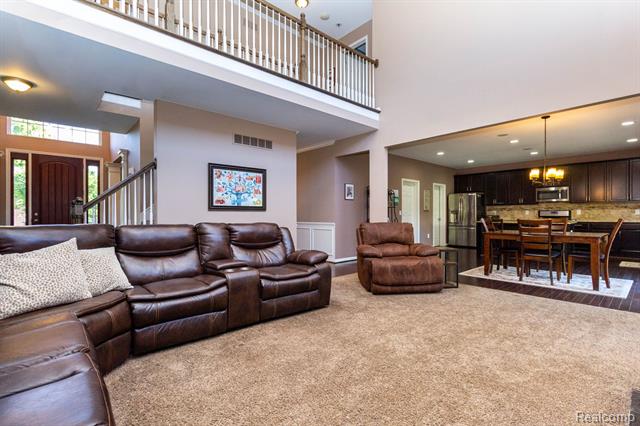 Builiding view nine for 2110 Mayflower, Troy, MI. 48085