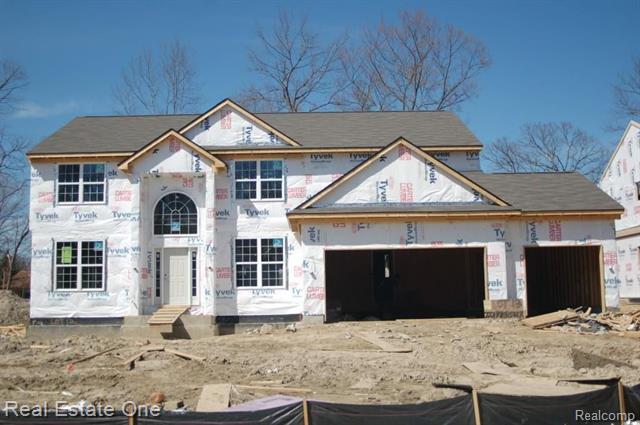 front view for 2205 Mayflower, Troy, Mi. 48085