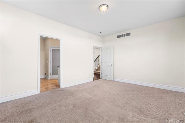 Builiding view eighteen for 4489 Cedarhill, Auburn Hills, MI. 48326