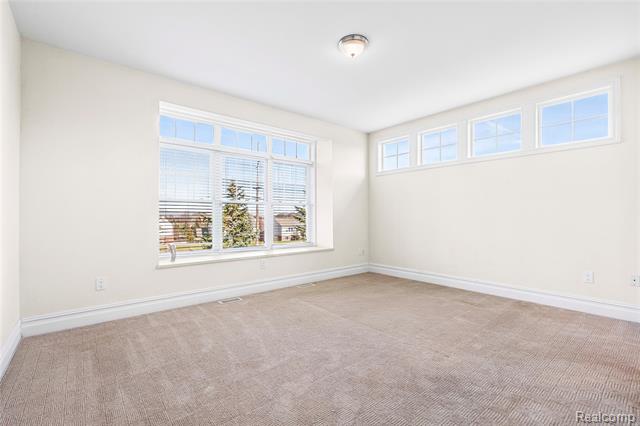 Builiding view nineteen for 4489 Cedarhill, Auburn Hills, MI. 48326