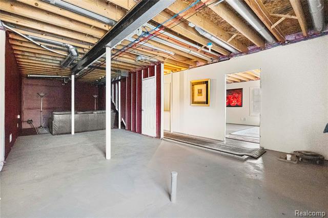 Builiding view thirty four for 4489 Cedarhill, Auburn Hills, MI. 48326