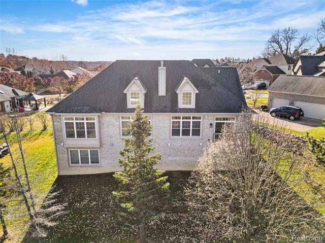 Builiding view three for 4489 Cedarhill, Auburn Hills, MI. 48326