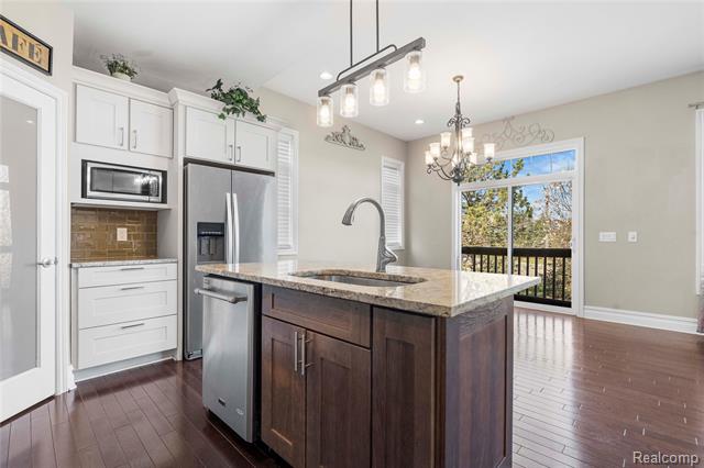 Builiding view twelve for 4489 Cedarhill, Auburn Hills, MI. 48326