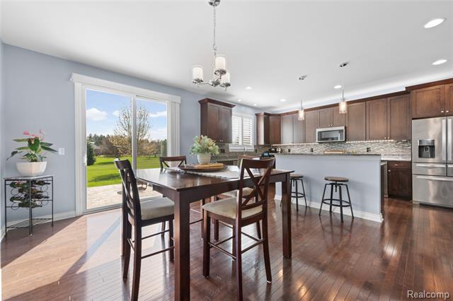 Builiding view fifteen for 801 Watersmeet, Oxford, MI. 48371