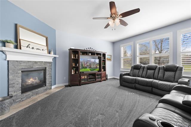 Builiding view nineteen for 801 Watersmeet, Oxford, MI. 48371