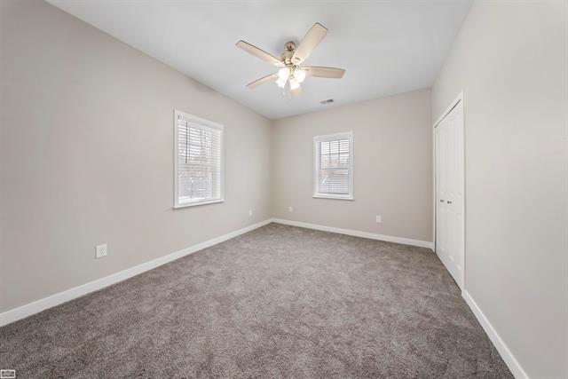 Builiding view fifteen for 403 Voorheis, Pontiac, MI. 48341