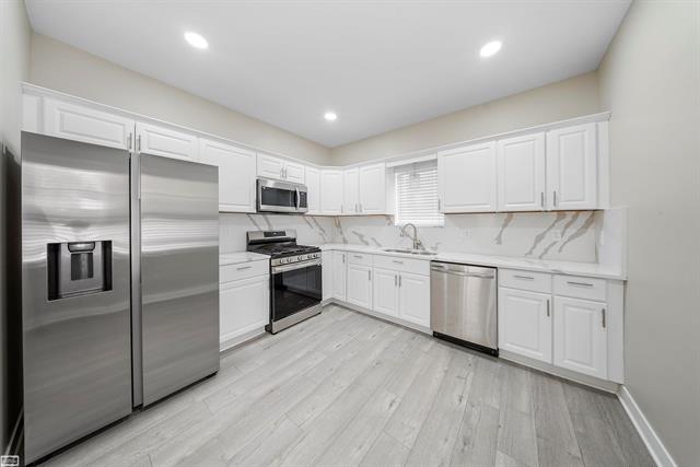 Builiding view five for 403 Voorheis, Pontiac, MI. 48341