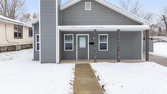 Builiding view one for 403 Voorheis, Pontiac, MI. 48341