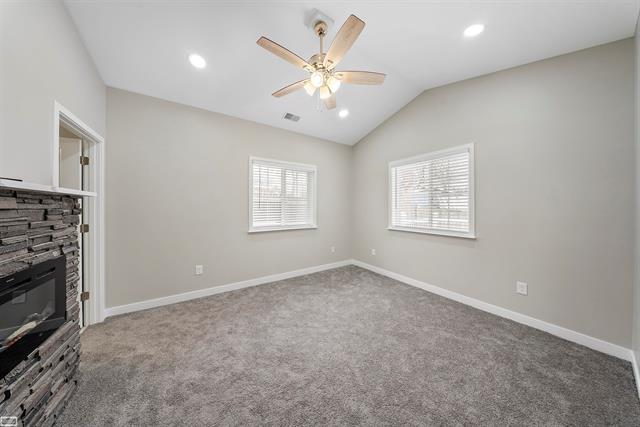 Builiding view seventeen for 403 Voorheis, Pontiac, MI. 48341