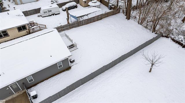 Builiding view twenty four for 403 Voorheis, Pontiac, MI. 48341