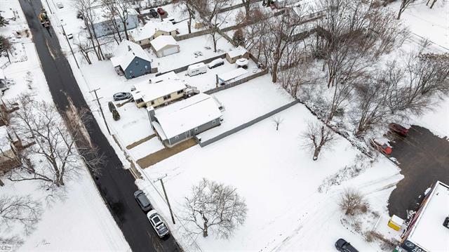 Builiding view twenty six for 403 Voorheis, Pontiac, MI. 48341