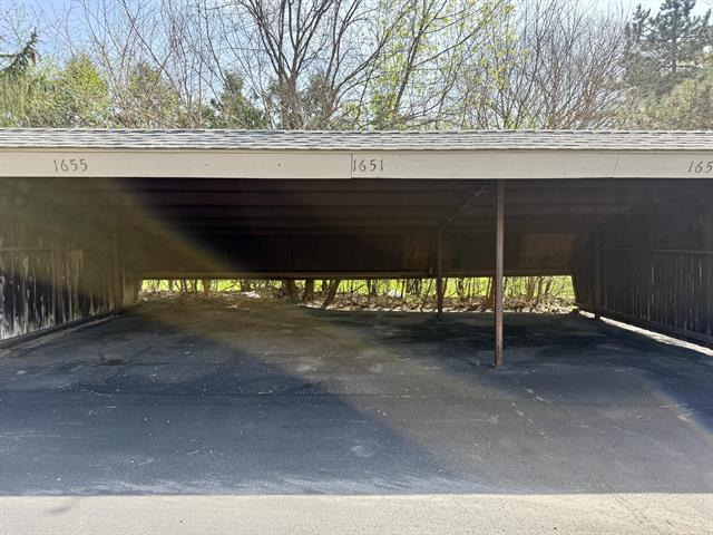 Builiding view thirty two for 1651 S Hill, Bloomfield Hills, MI. 48304