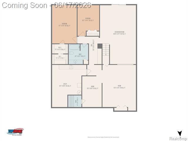 Builiding view forty six for 3709 Wabeek Lake W, Bloomfield Hills, MI. 48302