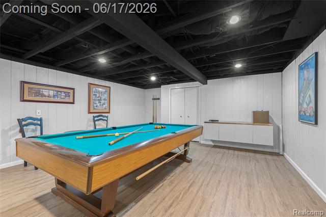 Builiding view thirty four for 3709 Wabeek Lake W, Bloomfield Hills, MI. 48302