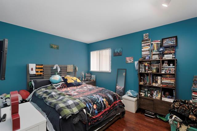 Builiding view seventeen for 4644 Laurel Club, West Bloomfield, MI. 48323