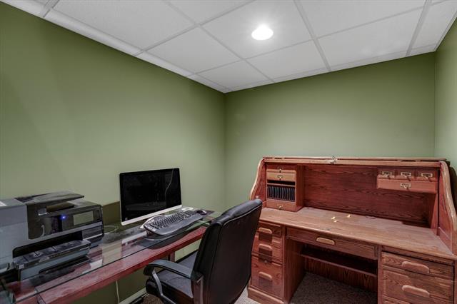 Builiding view thirty four for 4644 Laurel Club, West Bloomfield, MI. 48323