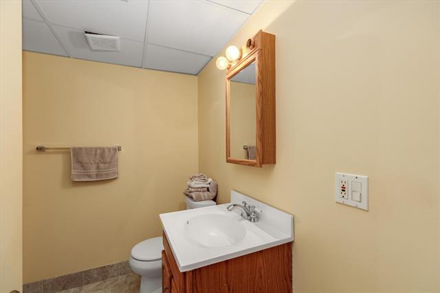 Builiding view twenty six for 4644 Laurel Club, West Bloomfield, MI. 48323