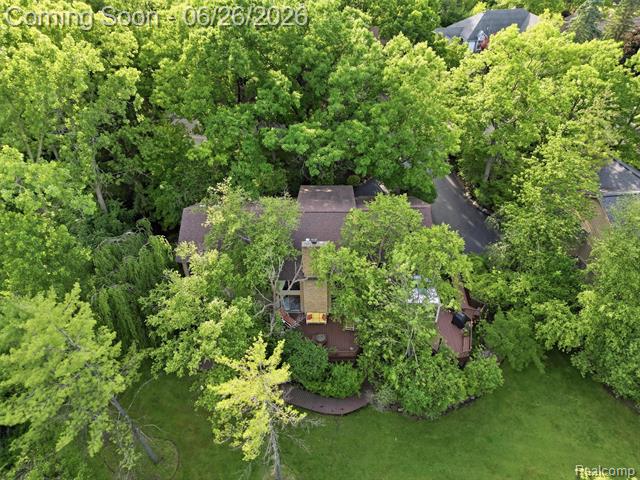Builiding view forty five for 4751 Rolling Ridge, West Bloomfield, MI. 48323