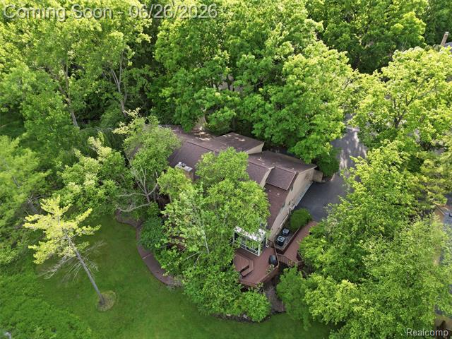 Builiding view forty four for 4751 Rolling Ridge, West Bloomfield, MI. 48323