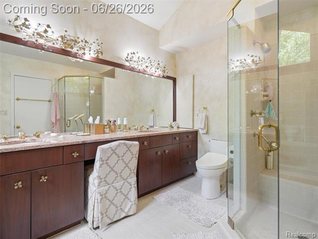 Builiding view twenty one for 4751 Rolling Ridge, West Bloomfield, MI. 48323