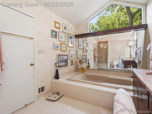 Builiding view twenty two for 4751 Rolling Ridge, West Bloomfield, MI. 48323