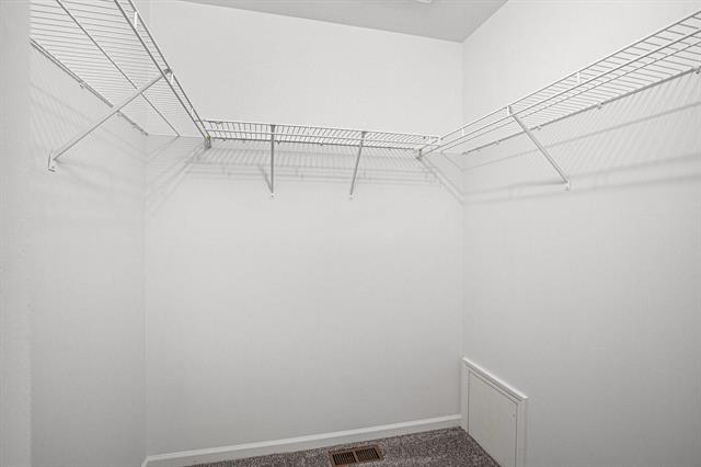 Builiding view thirteen for 3253 Newbury, Troy, MI. 48084