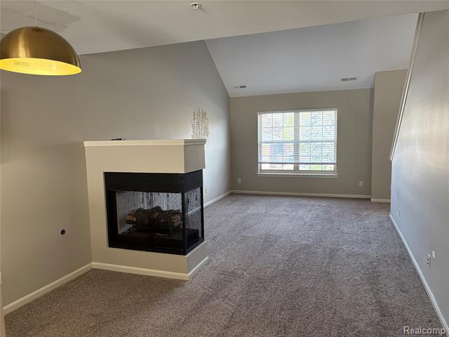 Builiding view nineteen for 3178 Camden, Troy, MI. 48084