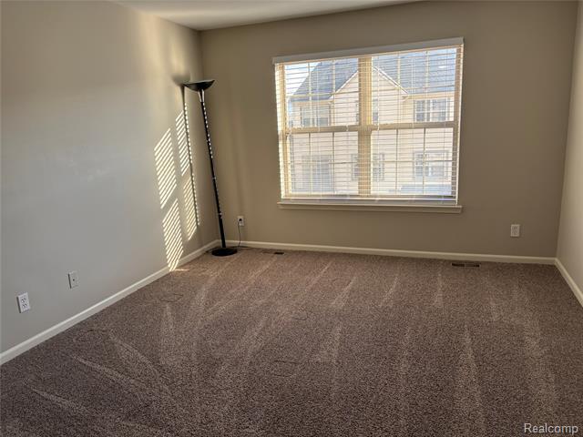 Builiding view thirty one for 3178 Camden, Troy, MI. 48084