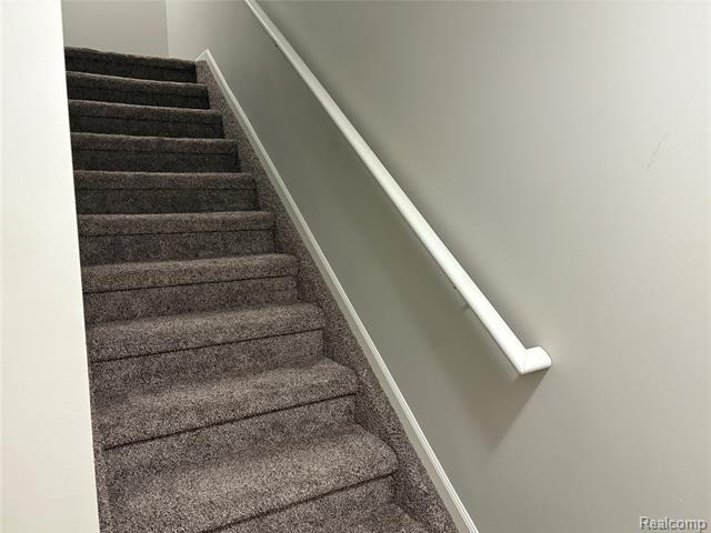 Builiding view thirty six for 3178 Camden, Troy, MI. 48084