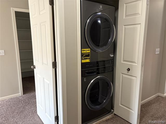 Builiding view twenty six for 3178 Camden, Troy, MI. 48084