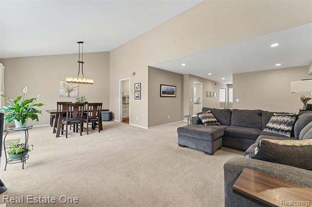 Builiding view nine for 6463 Maple Hills, Bloomfield Hills, MI. 48301