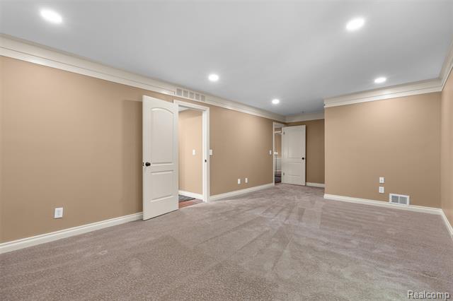 Builiding view twenty five for 6471 Maple Hills, Bloomfield Hills, MI. 48301