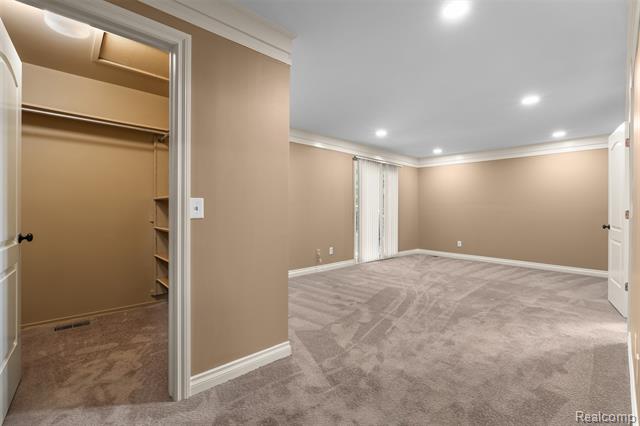 Builiding view twenty four for 6471 Maple Hills, Bloomfield Hills, MI. 48301