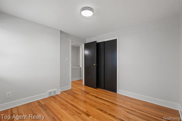 Builiding view twelve for 1724 Graefield Unit 45, Birmingham, MI. 48009