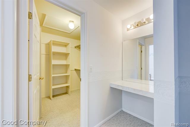 Builiding view fifteen for 7354 Birkshire, West Bloomfield, MI. 48322