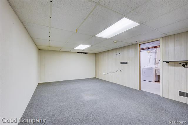 Builiding view twenty two for 7354 Birkshire, West Bloomfield, MI. 48322