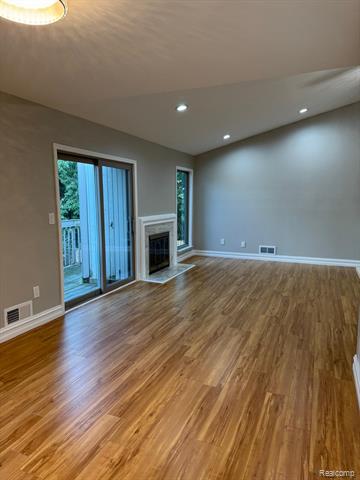 Builiding view eleven for 7490 Brynmawr, West Bloomfield, MI. 48322