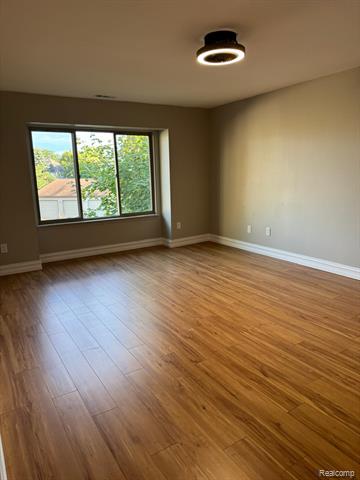 Builiding view fifteen for 7490 Brynmawr, West Bloomfield, MI. 48322