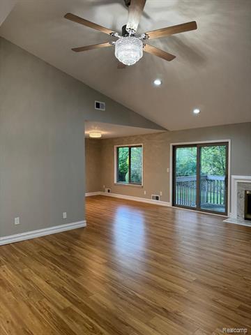 Builiding view nine for 7490 Brynmawr, West Bloomfield, MI. 48322