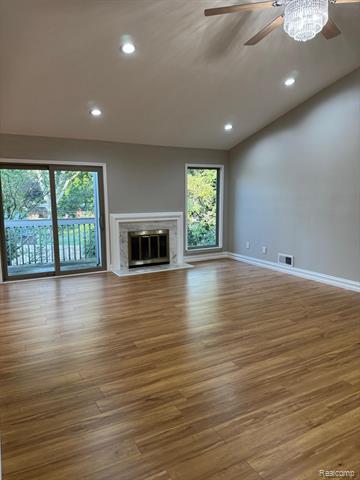 Builiding view ten for 7490 Brynmawr, West Bloomfield, MI. 48322