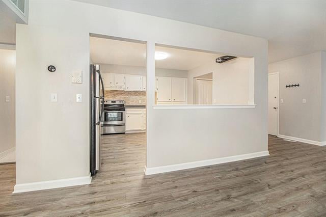 Builiding view fifteen for 7408 Vassar, West Bloomfield, MI. 48322